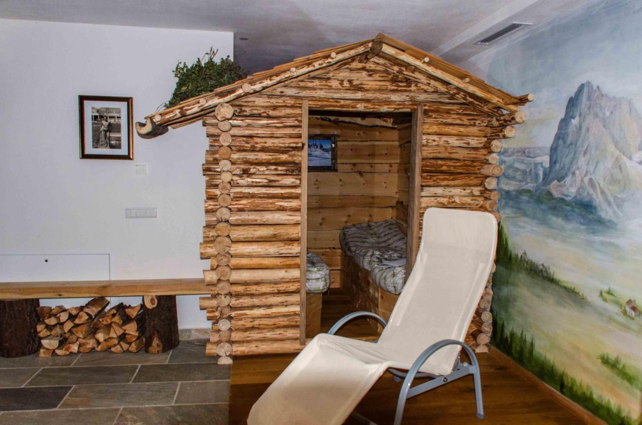 Hotel Brunello Ortisei Luaran gambar