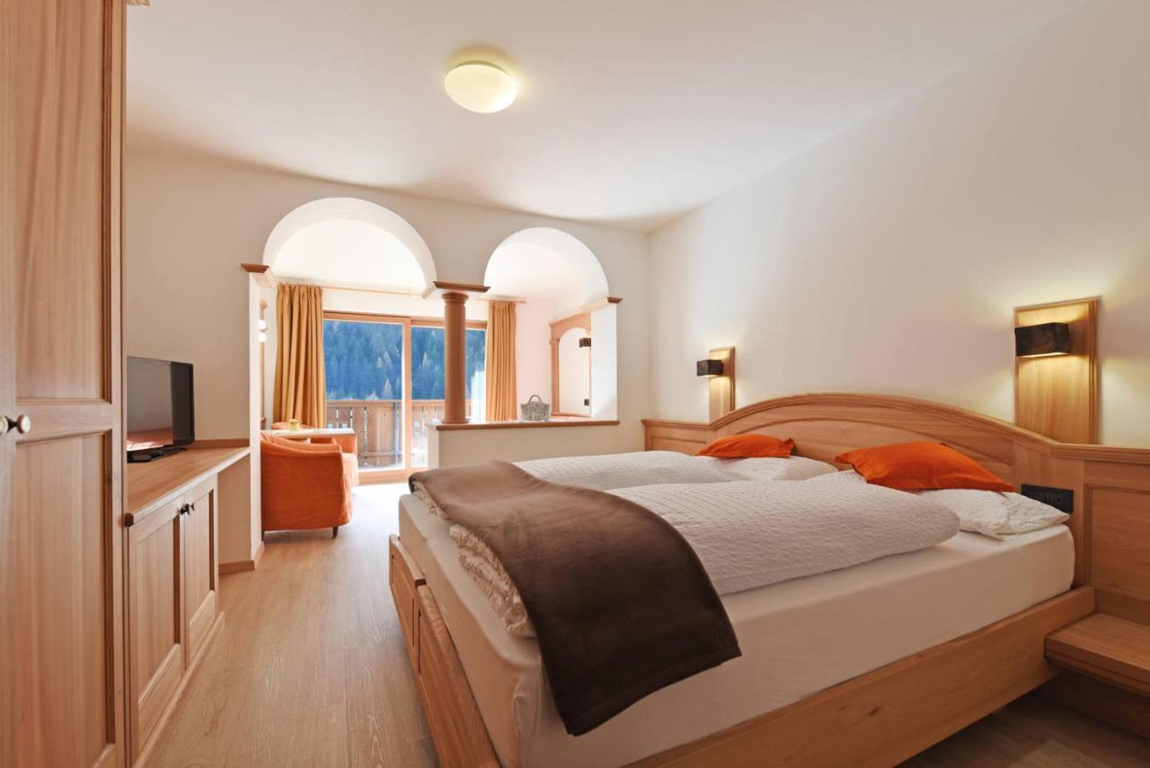 Hotel Brunello Ortisei Luaran gambar